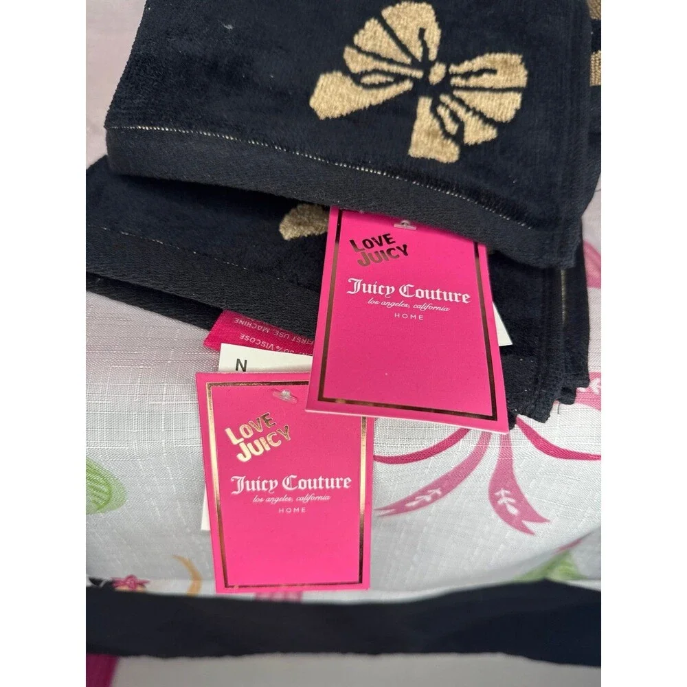 Juicy Couture Crown and Bow Hand Towel Set